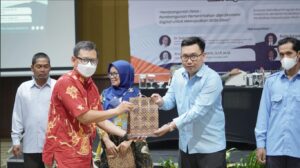 Focus Group Discussion Pembangunan Pemerintahan dan Ekonomi Digital untuk Mewujudkan SDGs Desa