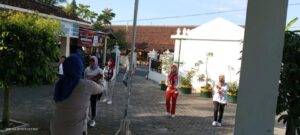 Senam Rutin Jum’at Sehat