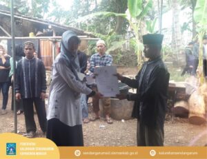 Penyerahan Akta Kematian Atas Nama Ibu Suyatmi