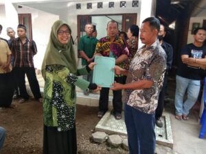 Penyerahan Akta Kematian Atas Nama Bapak Paido Harjo Suwito Soromintan
